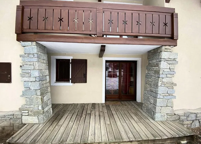 D Or - T2 Avec Terrasse Et Place De Parking Privee Mae-5611 *